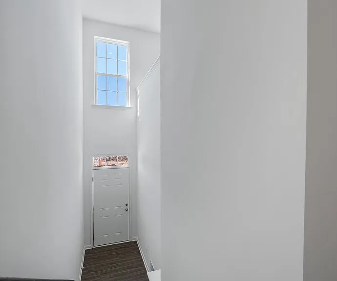 21 Stafford Pl — Photo 2
