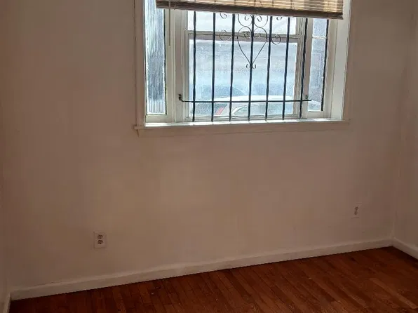 1718 S 4th St, Philadelphia, PA 19148