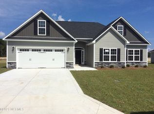 2004 Snapper St, New Bern, NC 28562