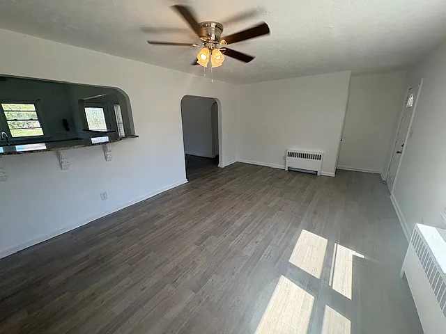 2114 Oak Ave — Photo 8