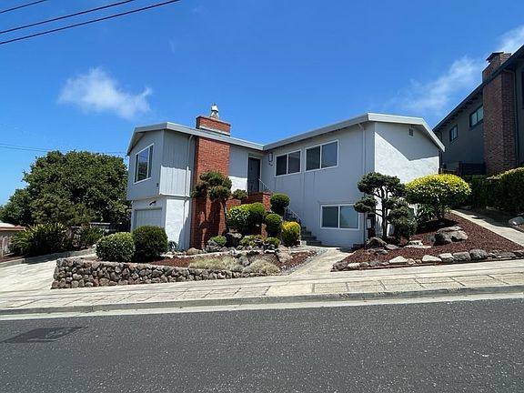 Landscaped yards -low maintenance