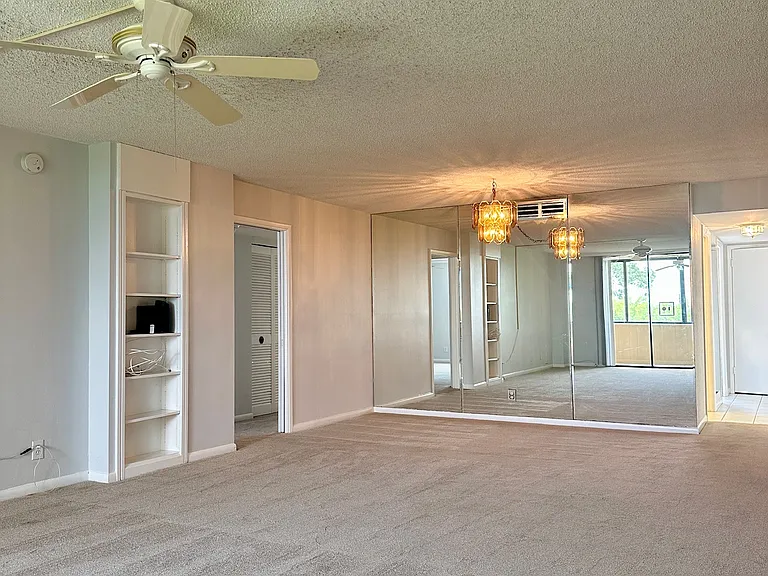 2617 Cove Cay Dr #1-311 — Photo 46