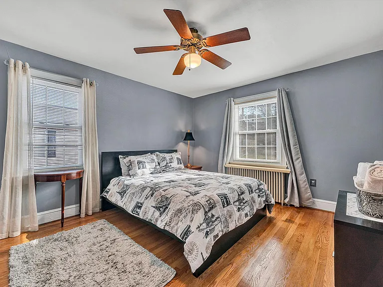 1933 Windsor Ave SW #4 — Photo 7
