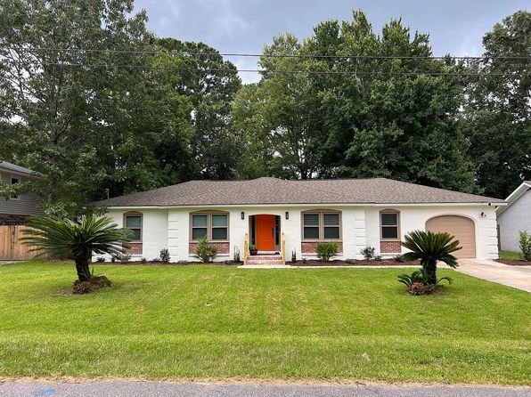 2117 Chancellory Ln