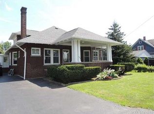 4092 Beach Ridge Rd, North Tonawanda, NY 14120