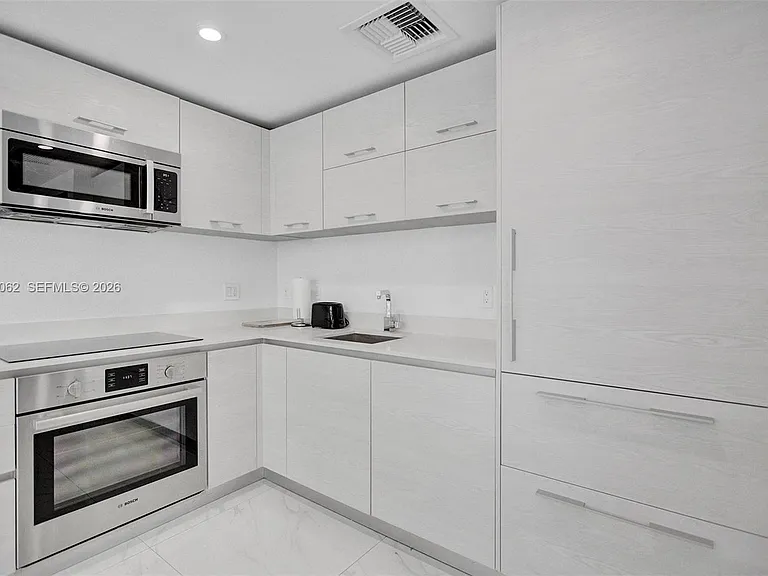 1300 S Miami Ave #1407 — Photo 5