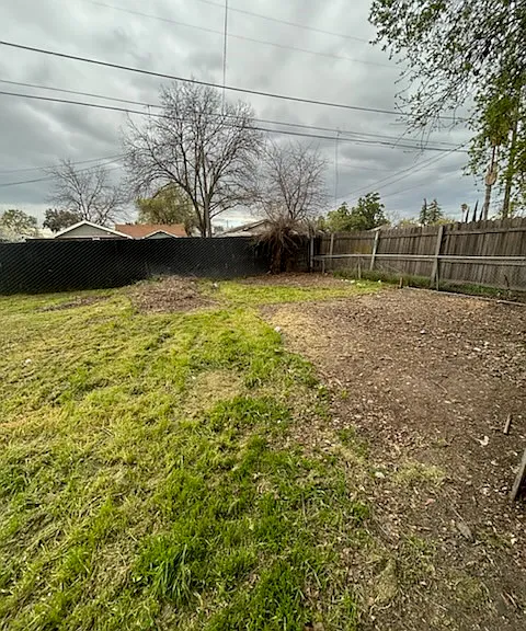 2112 E Webb St — Photo 3