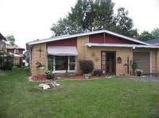 17705 William St, Lansing, IL 60438