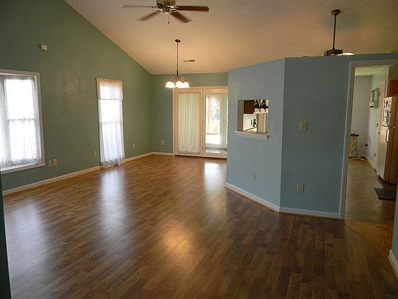 Living and Dining Areas