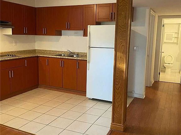 5th image of 120 Micmac Cres