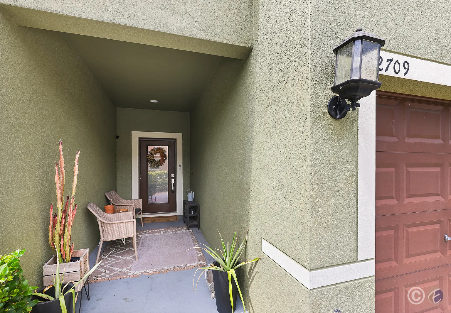 2709 Isabella Valley Ct — Photo 2