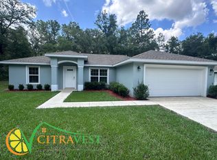 1728 W Lorraine Dr, Citrus Springs, FL 34434