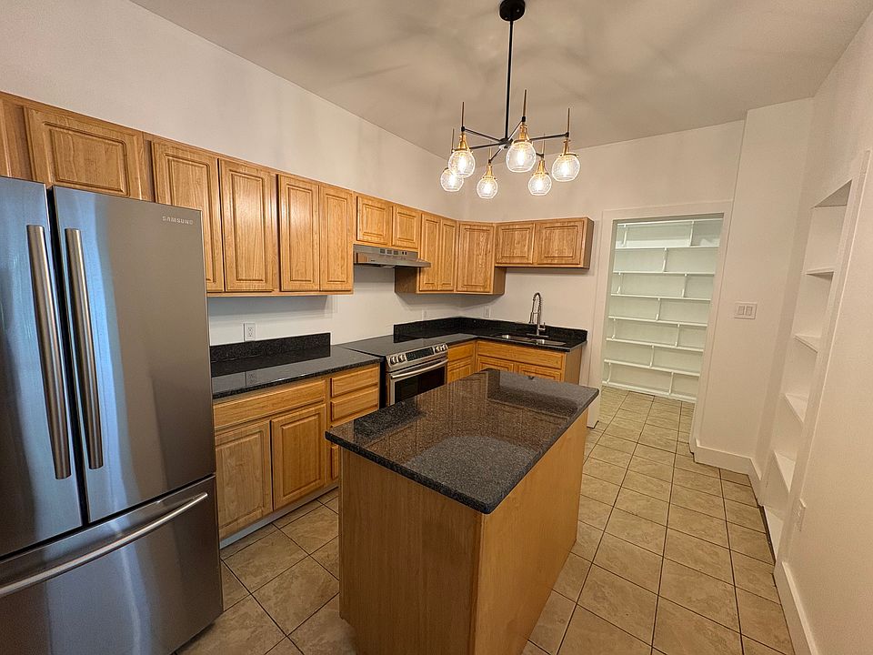 1st image of 89 Columbia St #4