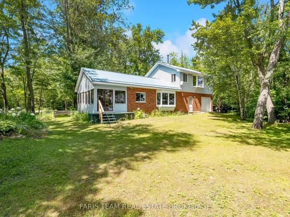 98 McLeish Dr, Kawartha Lakes, ON L0K 1W0