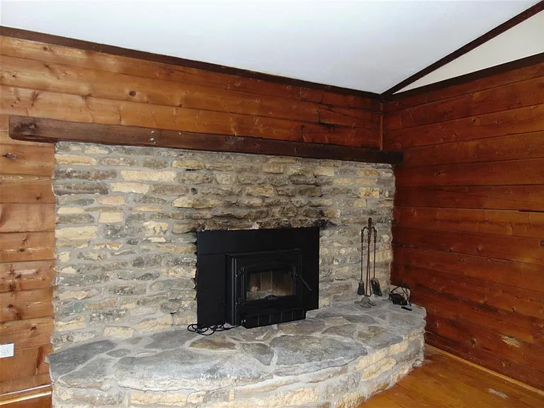 504 N Chaparral — Photo 11