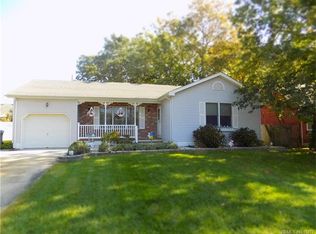 160 Topside Rd, Manahawkin, NJ 08050