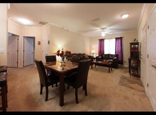 117 NW 12th Ter #8, Gainesville, FL 32611