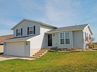 503 Lorraine St, Edgerton, WI 53534