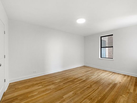 5th image of 3840 Greystone Ave APT 3M