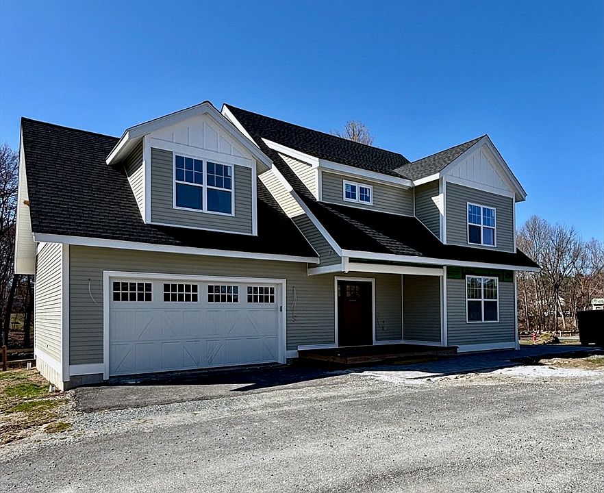 1st image of 484 Great Rd #3