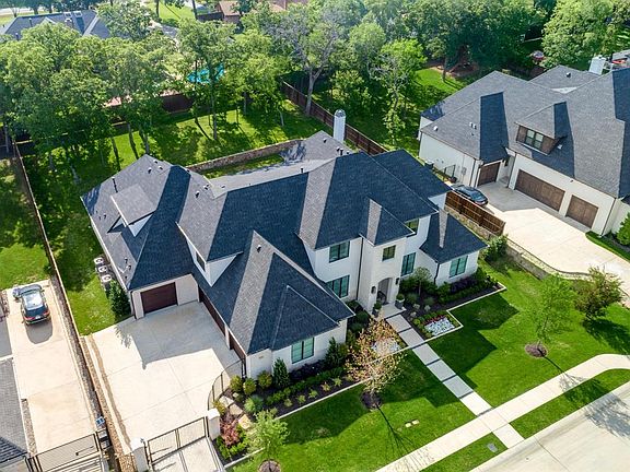 2nd image of 1725 Torian Ln