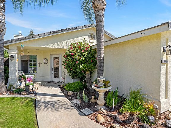 2nd image of 6202 Calabria Dr