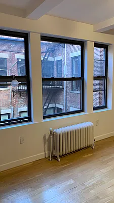 Rented by R New York | media 1