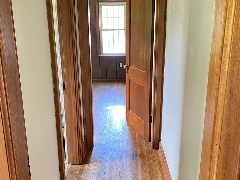 1338 Virginia Ave — Photo 11