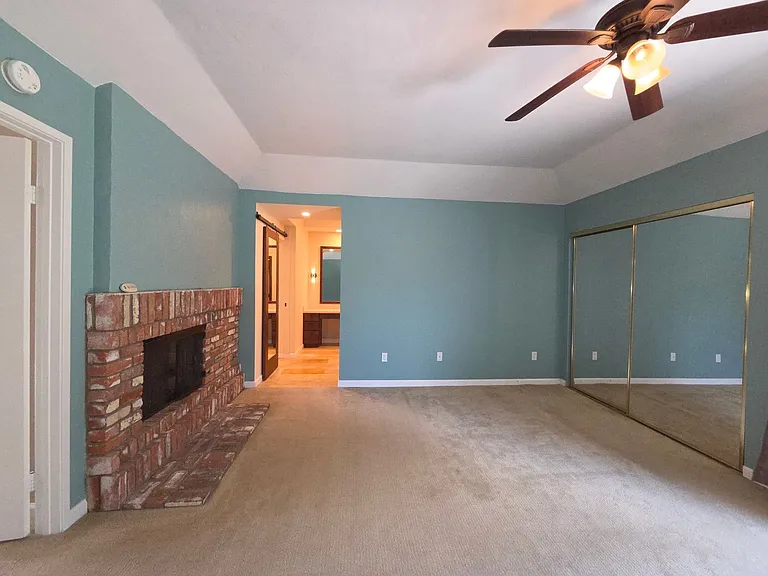 9583 Whellock Way — Photo 11