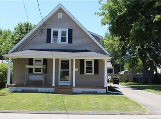 29 Booth Ave, Wethersfield, CT 06109