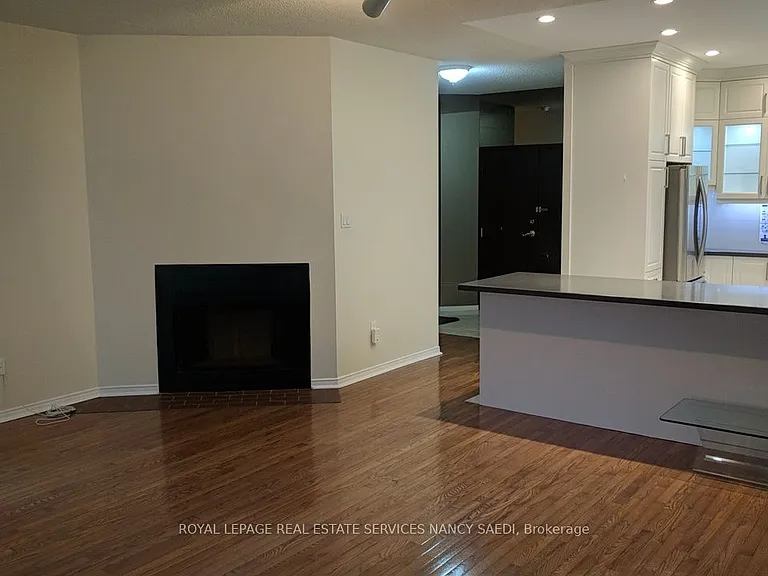 211 Saint Patrick St #Penthouse 6 — Photo 10