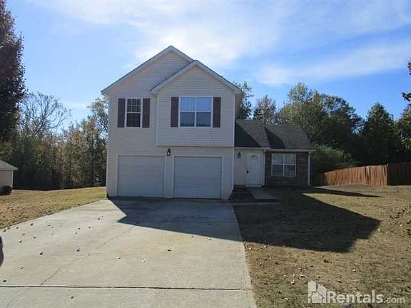 3rd image of 1652 Zacharys Way