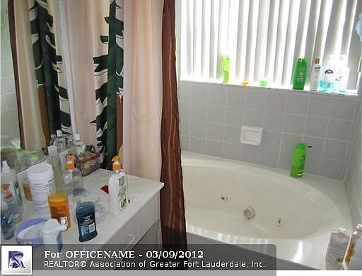 4th image of 1448 NW 208th Way