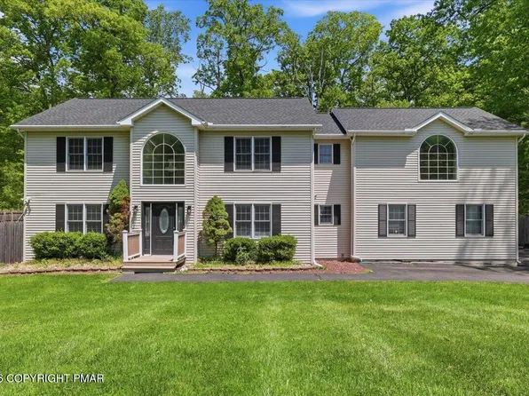 2407 Larkspur Dr, Stroudsburg, PA 18360