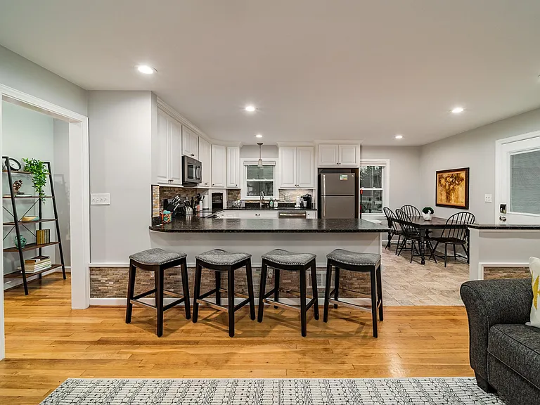 35 N Garden Cir — Photo 11