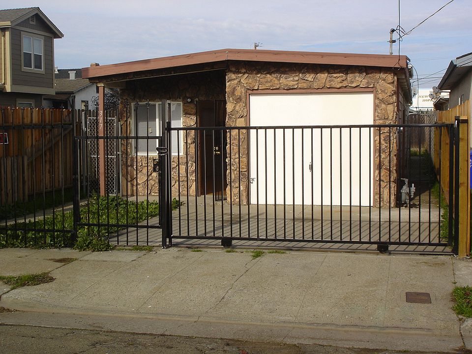 1st image of 317 Duboce Ave