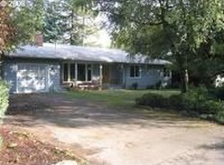 2512 N College St, Newberg, OR 97132