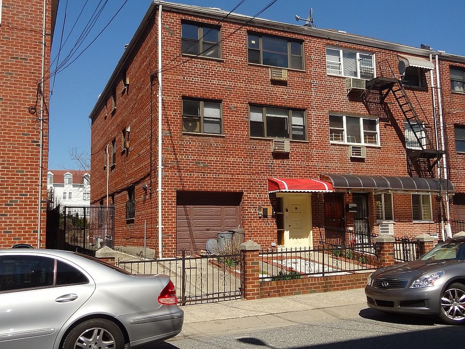 1st image of 3110 46th St
