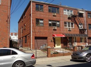3110 46th St, Astoria, NY 11103