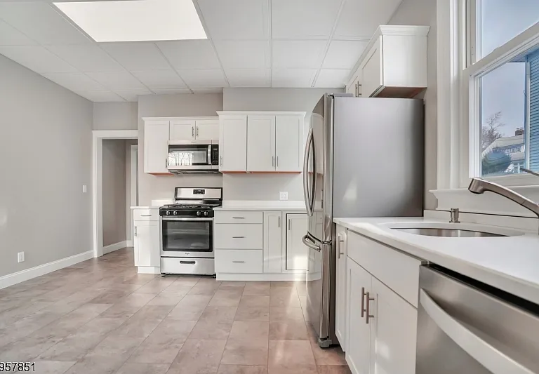 25 Olyphant Dr #1 — Photo 10