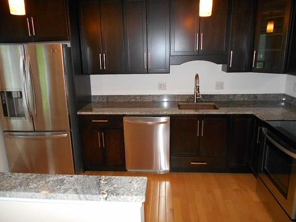 3rd image of 23 Willowood Lane #23