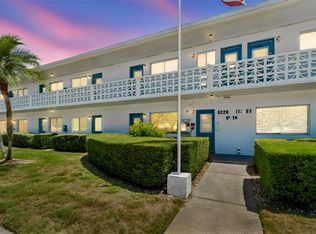 8220 112th St APT 106, Seminole, FL 33772