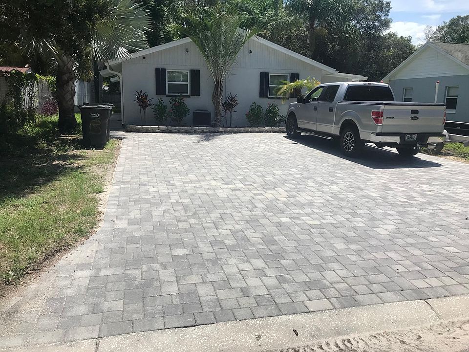 1st image of 6567 31st St N