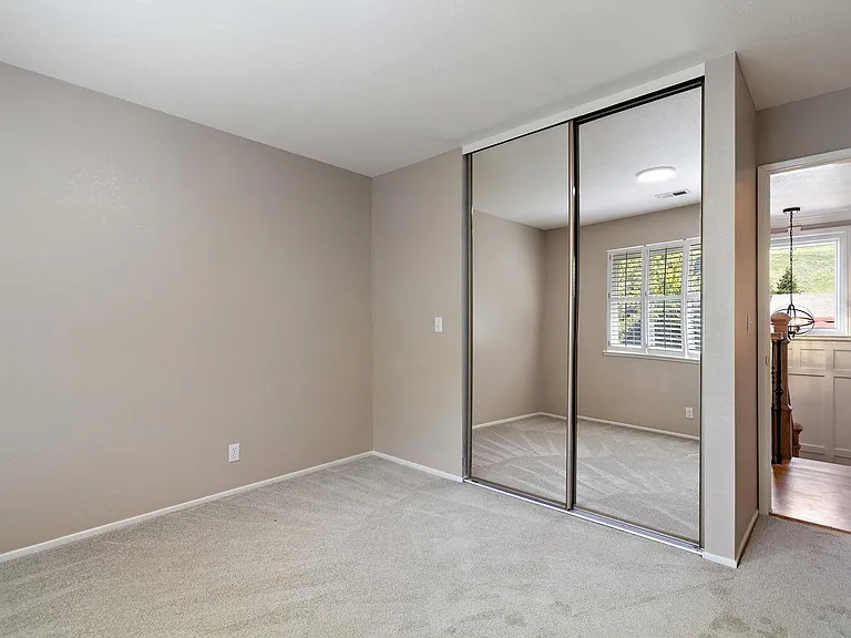 850 Rose Dr — Photo 24