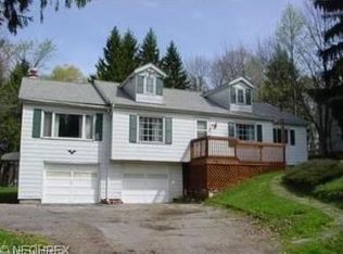 9838 Chardon Rd, Chardon, OH 44024