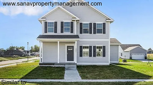 2404 SW Plaza Pkwy Photo 1
