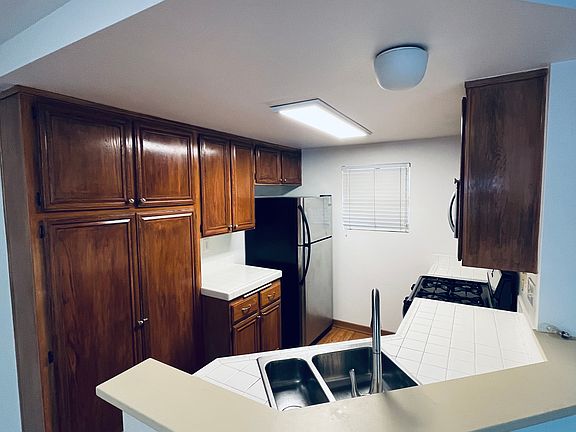 3rd image of 11315 Affinity Ct Unit 147