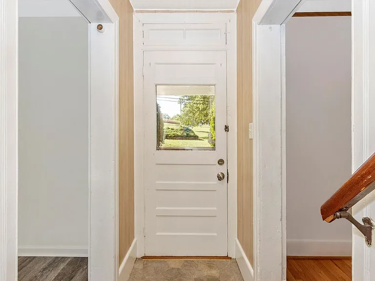13634 Glissans Mill Rd — Photo 2