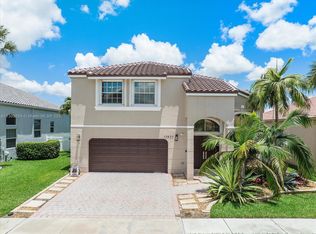 15635 NW 14th Ct, Pembroke Pines, FL 33028