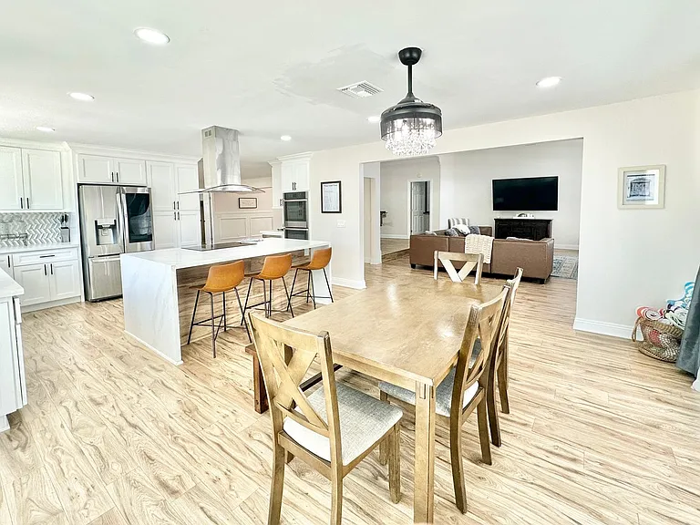 9431 W Lilac Rd #1 — Photo 18